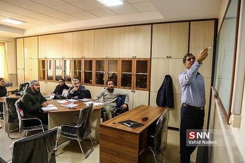 نسبت دانشجو به هیات علمی در دانشگاه کردستان متناسب نیست نسبت دانشجو به هیات علمی در دانشگاه کردستان متناسب نیست